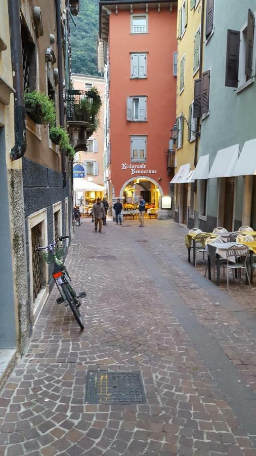Appartamento Sunrise - Centro Storico N1 Ρίβα ντελ Γκάρντα Εξωτερικό φωτογραφία